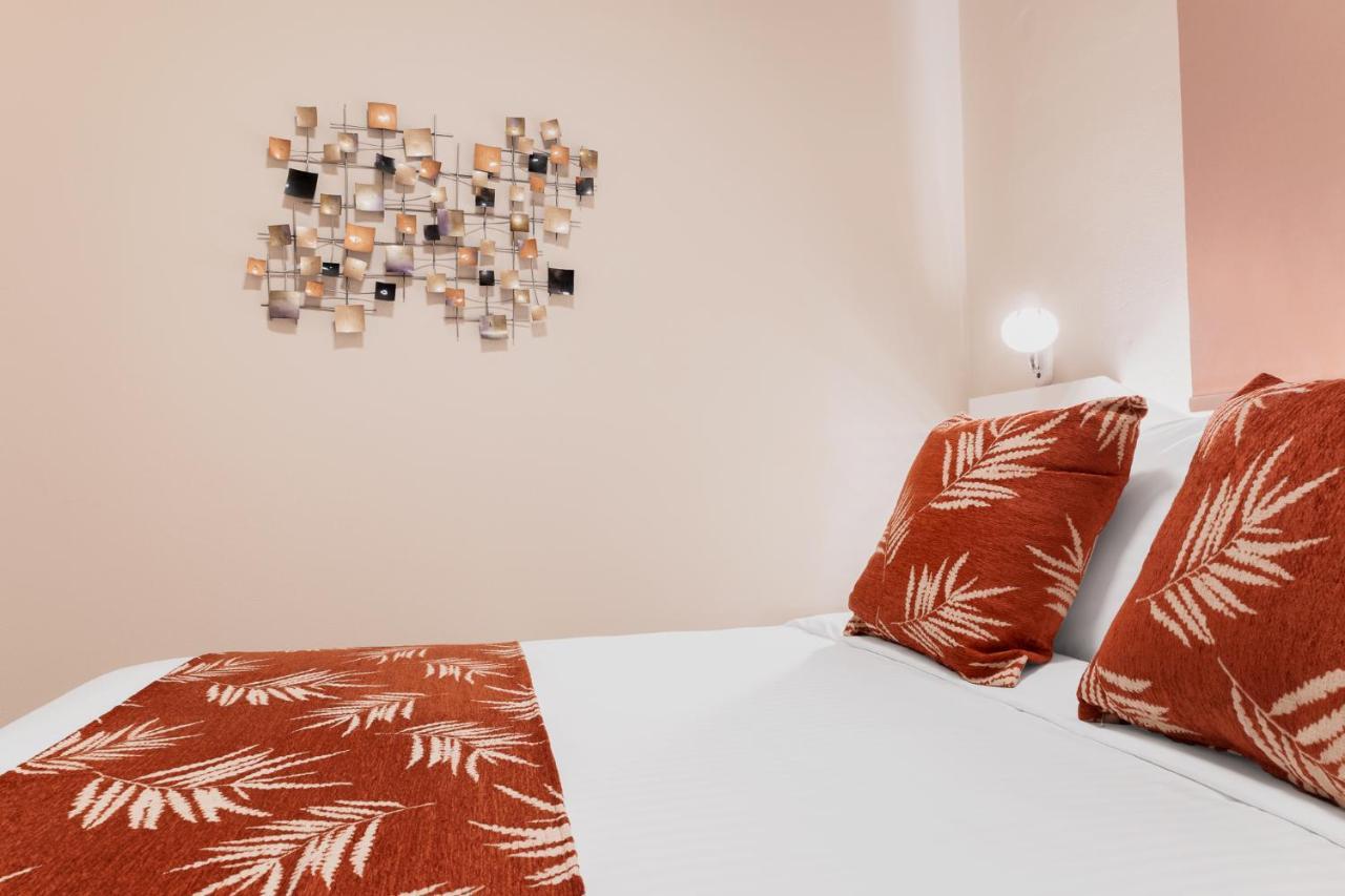 Corali Suites Andros Batsi  Ngoại thất bức ảnh