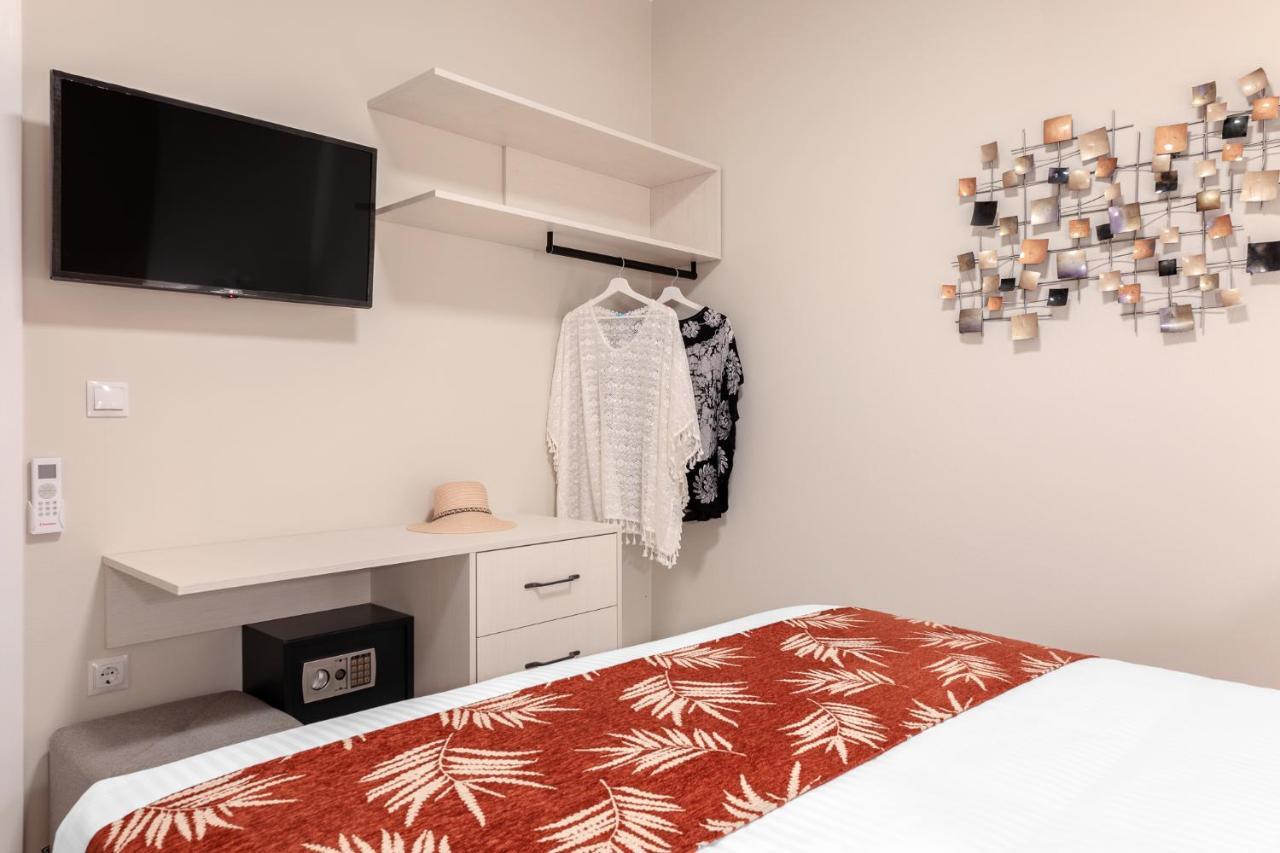 Corali Suites Andros Batsi  Ngoại thất bức ảnh