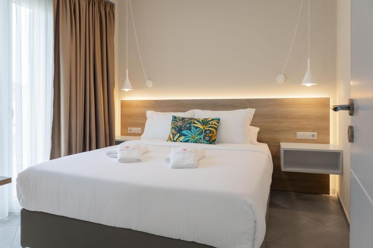 Corali Suites Andros Batsi  Ngoại thất bức ảnh