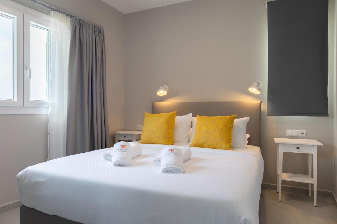 Corali Suites Andros Batsi  Ngoại thất bức ảnh
