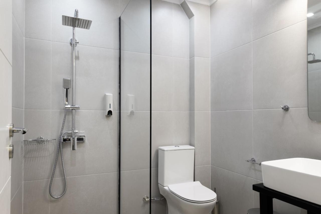 Corali Suites Andros Batsi  Ngoại thất bức ảnh